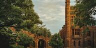 Unlock Your Future: Top Scholarships for 2024 College Applicants Revealed!